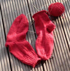 Rote Alpaka Socken