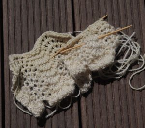 Lace Stulpen, halb fertig