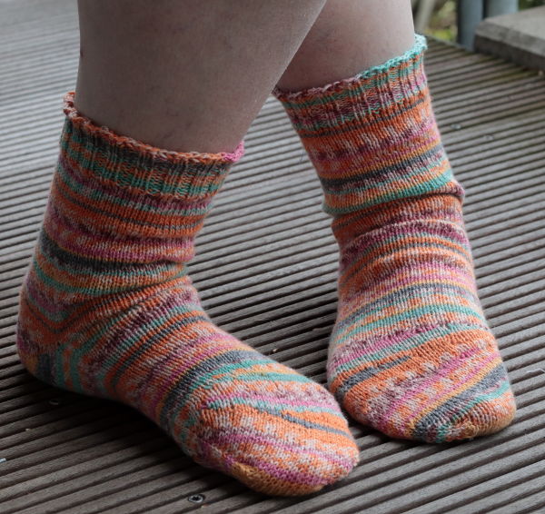 Tipsy Toe Socks